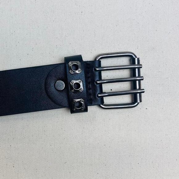 y2k style round studded black and silver velour grunge emo belt - Picture 6 of 8